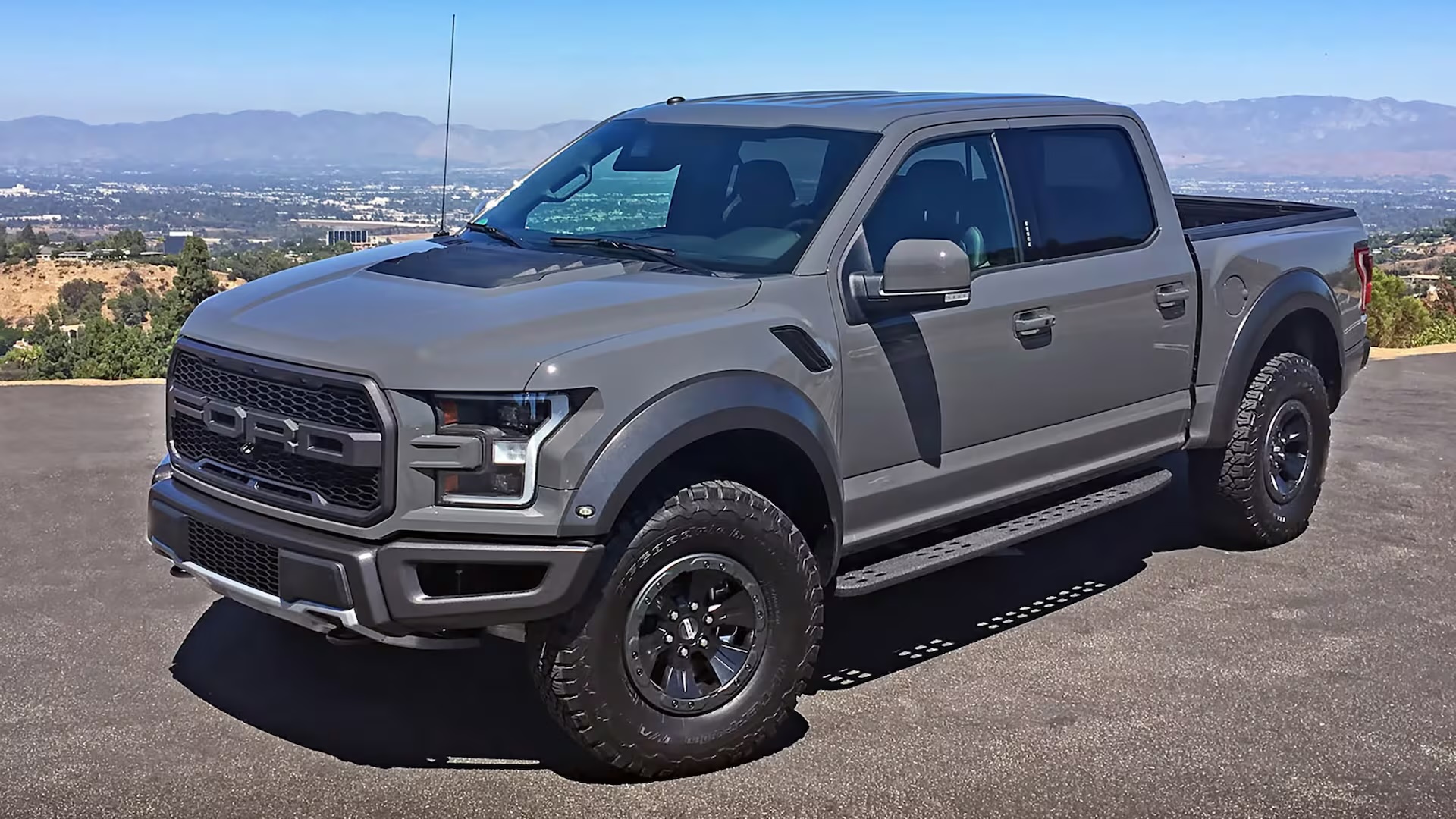 Ford F-150 Raptor